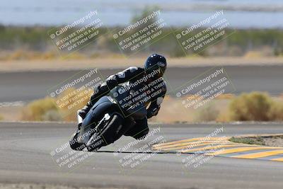 media/Oct-08-2022-SoCal Trackdays (Sat) [[1fc3beec89]]/Turn 14 (1050am)/